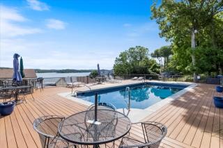 Lake Front Lookout - Lake Ozark - 7
