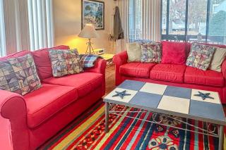 Sea Colony --- 3401 Round Robin Way - 5