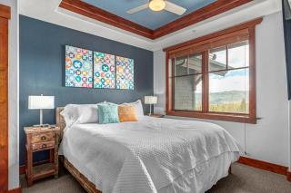 One Ski Hill Place Condo: Peak 8, Ski In/Out, Resort Amenities - 1