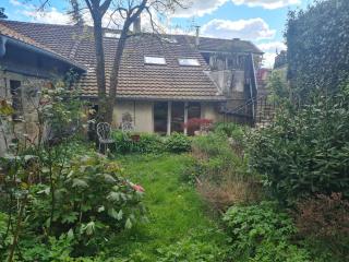 Gîte calme avec jardin, proche Metz - FR-1-584-340 - 2
