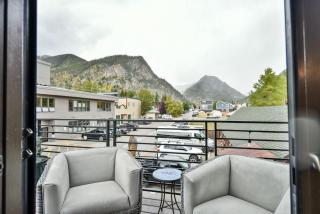 Frisco Gold Townhome: Downtown Luxury, Great Views - 5