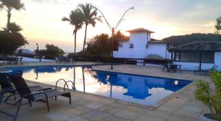CASA EM CONDOMINIO DE ALTO PADRAO-BUZIOs- LOCALIZADA NO MELHOR BAIRRO-GERIBA-4 QUARTOS SENDO 3 SUITES-AR COND EM TODOS OS QUARTOS-4 BANHEIROS-CHURRASQUEIRA-PISCINA-SAUNA-TV SKY-INTERNET-16 HOSPEDES - Búzios - 1