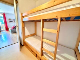 Studio skis aux pieds avec balcon ensoleillé - Animaux admis, parking inclus - FR-1-432-89 - 4