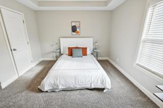 Properties By Preston I L 2bd2bth Townhome - 2