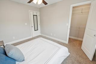 Biltmore Luxury 1513 #2 Townhomes L 2bd 2 Bth - Clarksville - 1
