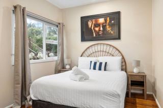 Classic Coastal Charm - Budgewoi - 9