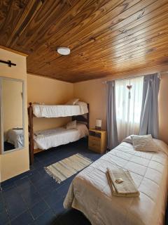 Dpto Aguilar House Hostel - El Calafate - 4