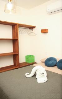 5-Minute Walk to the Beach - Perfect for Your Getaway - 8