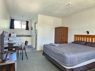 45 On Avenal Motel - Invercargill - 7