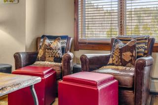 Mountain Thunder Bluebird Condo: Ski In, Top-Floor w/ Views, Resort Amenities - 0