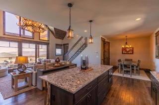 Bear Haven Hideaway at Eagles Nest - Banner Elk - 2