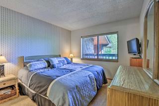 Mountainside Royalview Condo: Pool/Hot Tubs, Great Location - 1