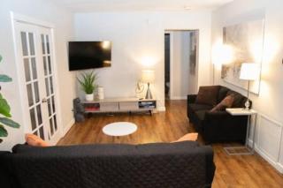 Charming 4BR Home with Heated Pool in Hollywood - Hollywood - 9