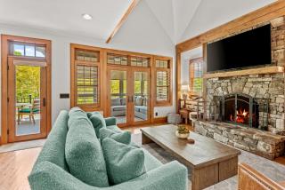 Creekside Hideaway at The Farm - Banner Elk - 3
