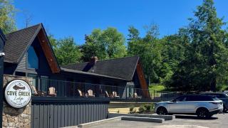 Cove Creek Lodge 102 Poolside Executive King Suite - 4