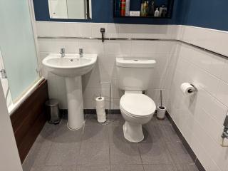Private Room in a shared flat - London - 7