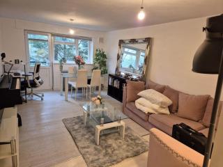 Cozy 2 Bed Flat in Kenley - Kenley - 0