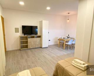 Apartamentos Caro - Mendoza - 9