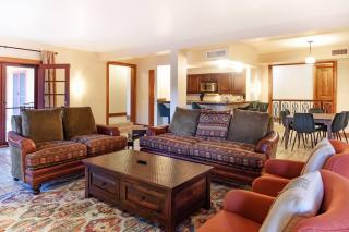 Majestic Creekside Escape with Pool, Spa, Sauna, Gym - 4