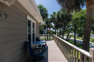 Island Gossip - Edisto Beach - 4