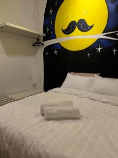 Moustachz Hauze , Georgetown - George Town - 7