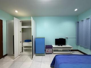 Best Rent a Room - Nai Yang Beach - 2