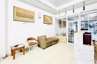 RedDoorz at Orien Guesthouse Pematang Siantar - Pematangsiantar - 5