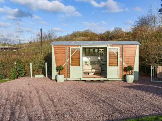 The Little Lodge - Monmouth - 1