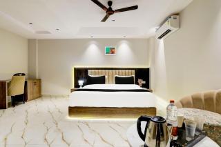 Collection O THE PARK LANE - 3