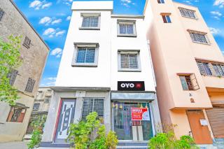 Hotel O Anuska Guest House - Calcutta - 9