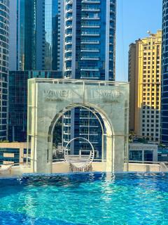 Upgraded Luxury Studio Apartment - Marina View - 5-Star Hotel Amenities - 6