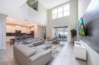 2731EE VILLA 5 BED/5 BA (SANITIZED) - Kissimmee - 0