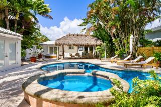 Private Oasis with Resort Perks: LGBTQ+ Retreat - Fort Lauderdale - 0