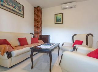 Sunny Escape Holiday Home Dicmo with Pool and Gym - Kraj - 6