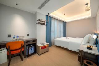 Warm Yes Business Hotel - Guangzhou - 4