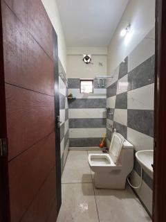 SleepHub Hostel - Kakkanad - 3