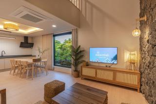 Jeju at Aewol Forest 402 - 8