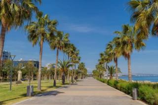 Smart Comfort StudioN4 Private Kitchenette Bathroom to Beach 260m Marina Port old City 900m - Limassol - 1