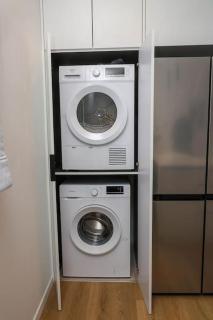 Luxury 2BD Beach Apartment 424 - 5