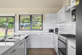 Travertine Vineyard Retreat - Stay Among the Vines - Pokolbin - 3