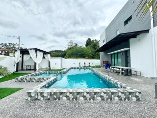 Luxury Holiday Home with Private Pool Langkawi by Zervin - - 8