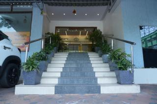 The Orange Hotel - 1
