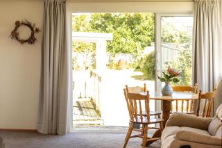 Relax & unwind at Te Horo Beach - Te Horo - 2