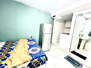 Flat in Dubai Al Karama - Dubai - 2