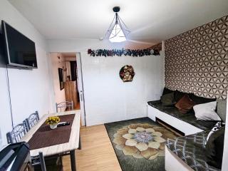 Tiffany's Staycation Unit 102 - Imus - 8
