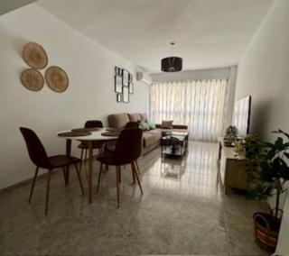 Holidays2Malaga Paseo Los Tilos 3 dormitorios FIBRA WIFI Ideal para teletrabajar - Málaga - 2