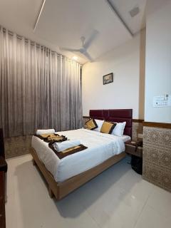 Hotel Royal Palace - Mumbai - 3