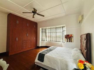 Divine Harvest Guesthouse - Durban - 7