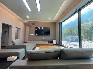 Pyeongchang Hu Stay - 8