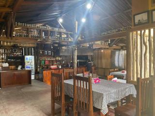 Pe 88 Tavern - Berastagi - 4